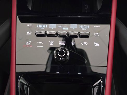 New 2026 Porsche Cayenne image 17