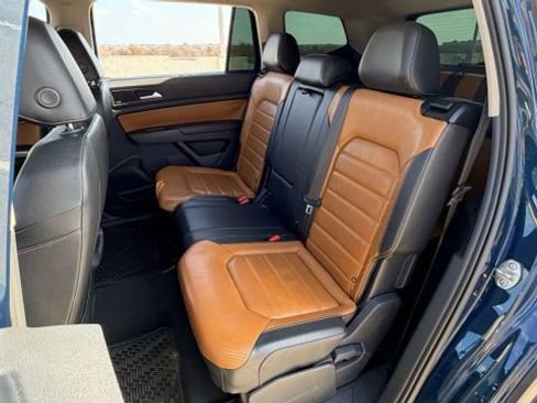 Used 2019 Volkswagen Atlas SEL Premium image 29