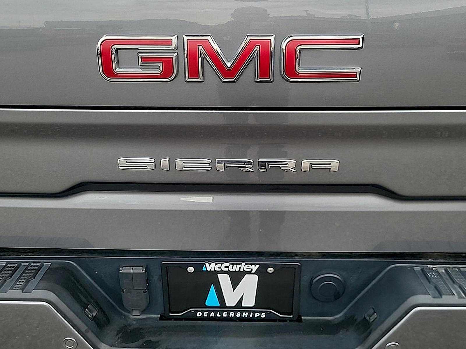 Used 2021 GMC Sierra 1500 AT4 w/ AT4 Premium Package AWD/4WD image 30