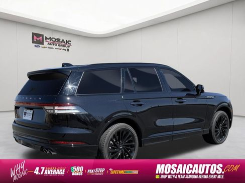 Used 2025 Lincoln Aviator Reserve w/ Jet Appearance Package AWD/4WD image 3