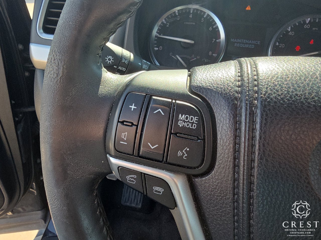 Used 2015 Toyota Highlander Plus FWD image 15
