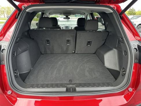 Certified 2023 Chevrolet Equinox LT FWD image 24
