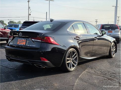 Used 2019 Lexus IS 300 F Sport w/ F Sport Package AWD/4WD image 10
