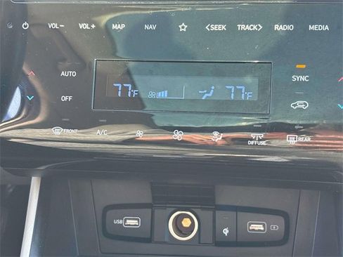 Certified 2022 Hyundai Tucson Limited image 28