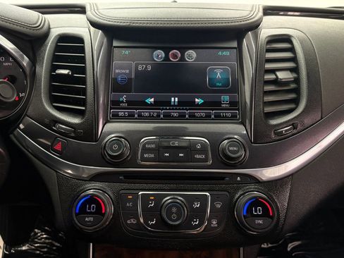 Used 2014 Chevrolet Impala LT w/ Convenience Package image 27