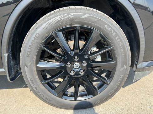 Used 2022 Nissan Murano SV w/ SV Midnight Edition Package image 9