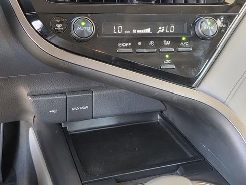 Certified 2024 Toyota Camry SE w/ Convenience Package FWD image 17