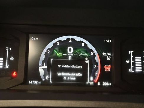 Used 2025 Toyota 4Runner SR5 AWD/4WD image 17