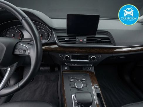 Used 2019 Audi Q5 2.0T Premium w/ Convenience Package AWD/4WD image 7
