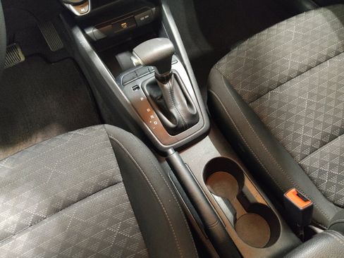 Used 2022 Kia Rio S image 26