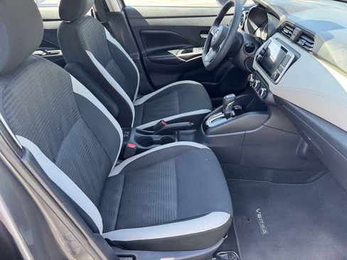 Used 2020 Nissan Versa SV FWD image 16