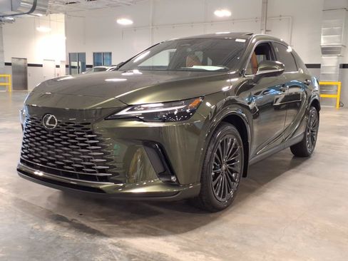 New 2026 Lexus RX 450h AWD w/ Convenience Package image 3