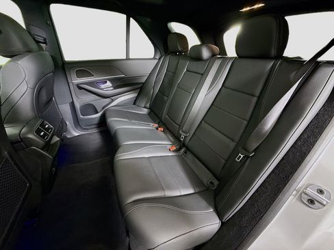 Used 2025 Mercedes-Benz GLE 450 4MATIC w/ AMG Line Exterior image 25