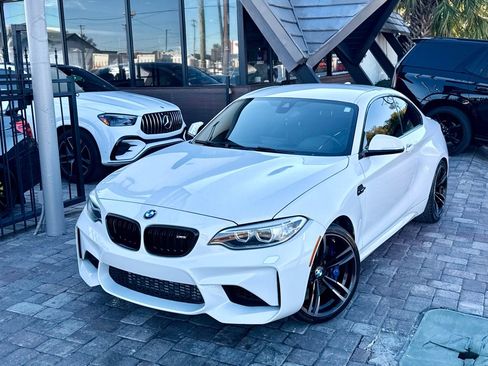Used 2017 BMW M2 image 1