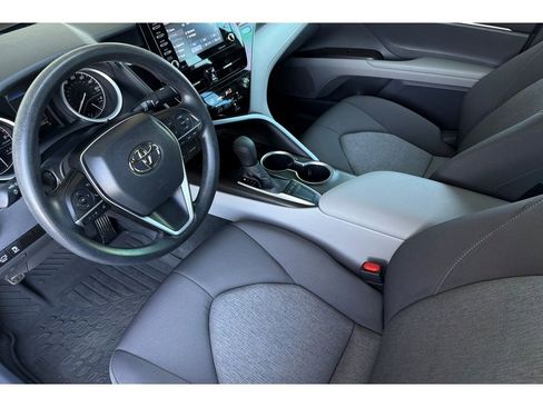 Used 2024 Toyota Camry LE FWD image 10