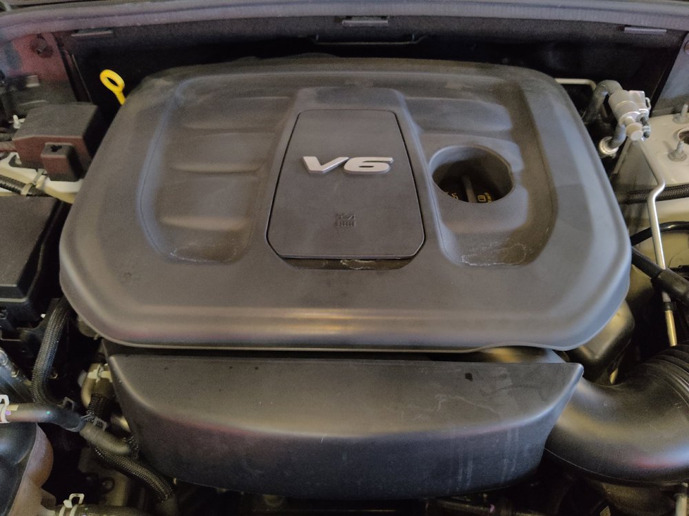Used 2018 Jeep Grand Cherokee Laredo RWD image 30