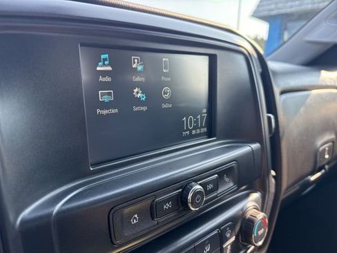 Used 2018 GMC Sierra 1500 4x4 Double Cab image 18