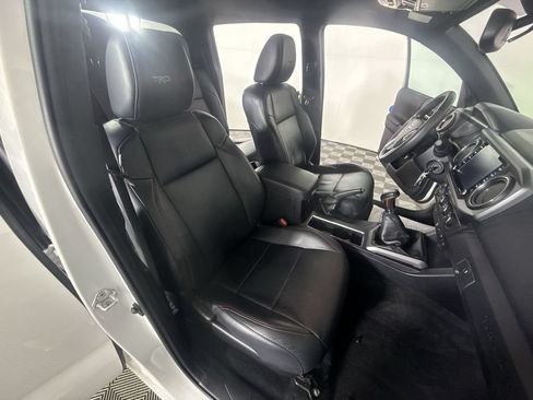 Used 2021 Toyota Tacoma TRD Pro AWD/4WD image 26