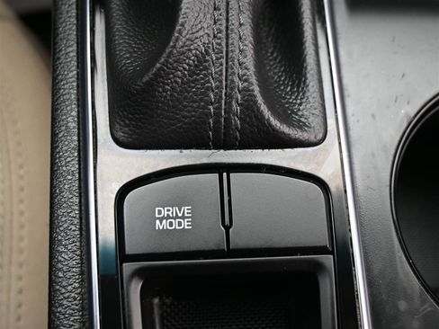 Used 2017 Hyundai Sonata Sport image 17