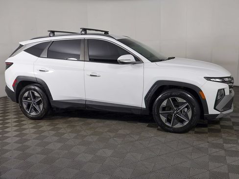Used 2025 Hyundai Tucson SEL FWD image 19