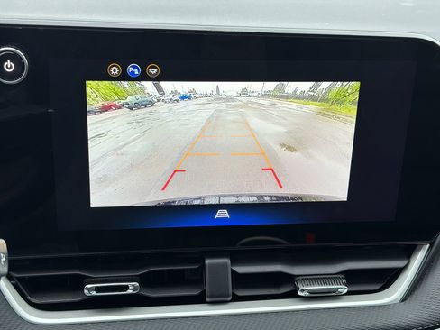 New 2026 Chevrolet Equinox LT w/ Convenience Package II AWD/4WD image 20