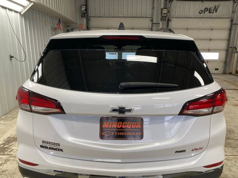 Used 2023 Chevrolet Equinox RS image 8