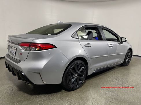 Certified 2026 Toyota Corolla SE w/ Carpet Mat Package (TMS) image 3