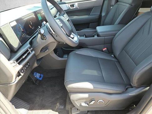 New 2026 Hyundai Santa Fe SEL FWD image 4