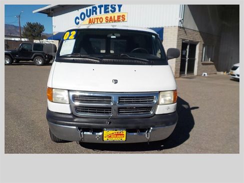 Used 2002 Dodge B1500 image 15