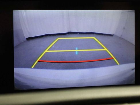 Used 2016 Lexus IS 200t image 31