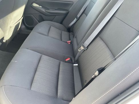 Used 2025 Nissan Altima 2.5 SV image 25