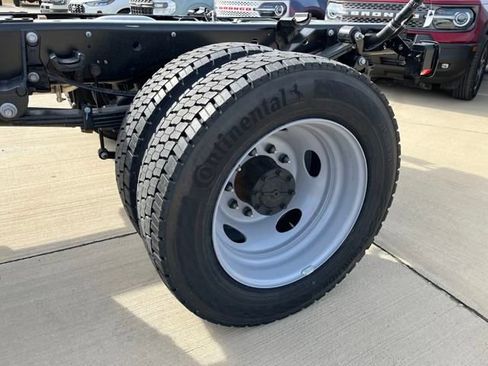 New 2024 Ford F550 XL image 9