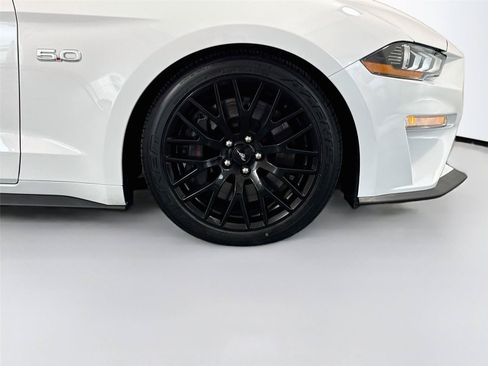 Used 2020 Ford Mustang GT Premium w/ GT Performance Package RWD image 32