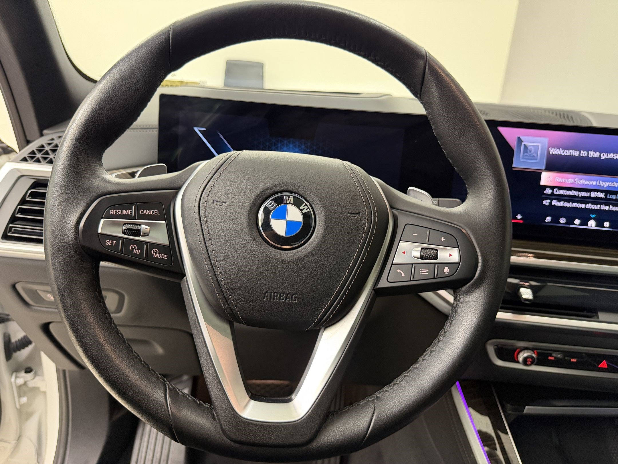 Used 2024 BMW X5 sDrive40i RWD image 11