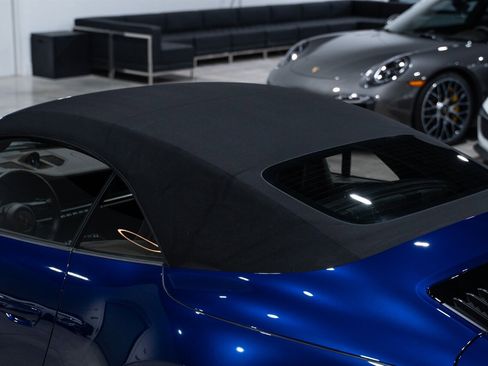 Used 2021 Porsche 911 Carrera S image 61