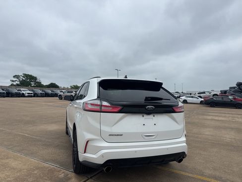 Used 2020 Ford Edge ST-Line FWD image 16