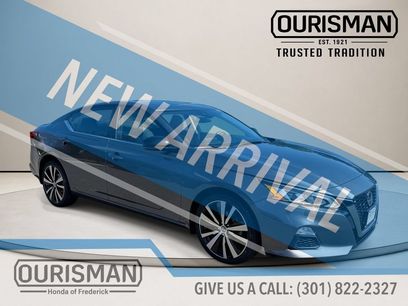 Used 2020 Nissan Altima 2.5 SR w/ Premium Package
