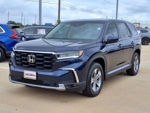 Used 2025 Honda Pilot EX-L image 4