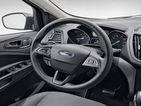 Used 2017 Ford Escape S FWD image 11