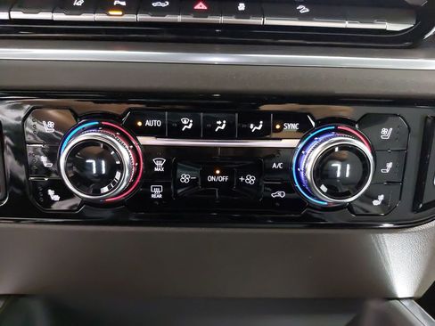 New 2026 GMC Sierra 2500 SLT w/ SLT Premium Package image 20