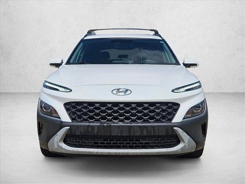 Used 2023 Hyundai Kona SEL AWD/4WD image 2