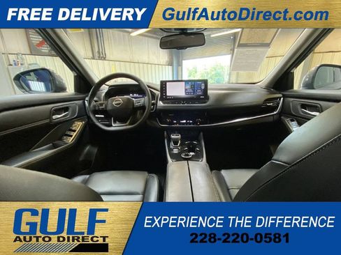 Used 2026 Nissan Rogue SL AWD/4WD image 2