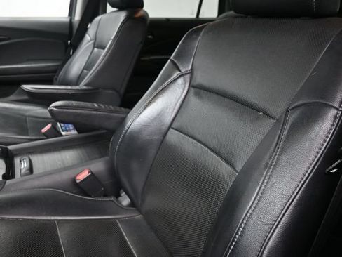 Used 2016 Honda Pilot Elite image 17