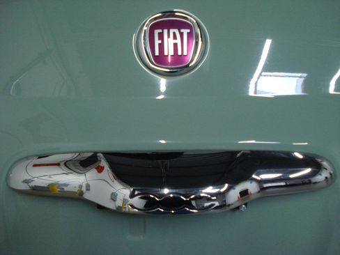 Used 2013 FIAT 500 Pop image 10