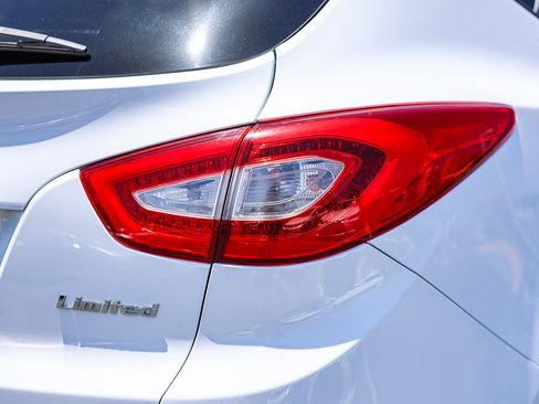 Used 2015 Hyundai Tucson Limited FWD image 24
