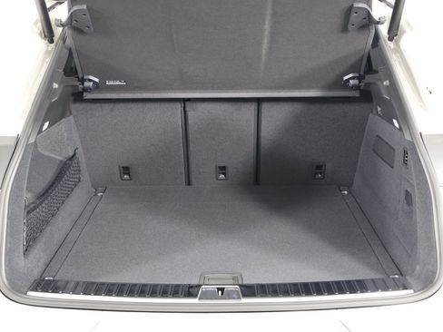 New 2026 Porsche Cayenne GTS AWD/4WD image 19