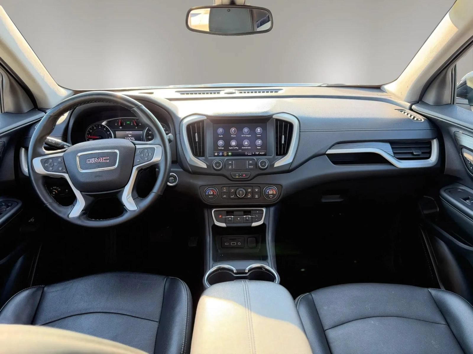 Used 2024 GMC Terrain SLT w/ Elevation Edition AWD/4WD image 8