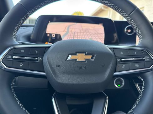 New 2026 Chevrolet Traverse LT FWD image 27
