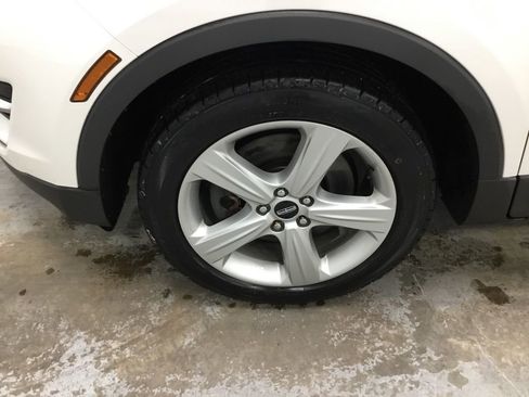 Used 2018 Lincoln MKC Premiere image 4