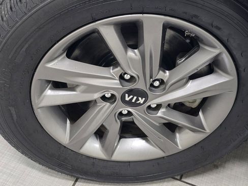 Used 2020 Kia Optima LX image 7